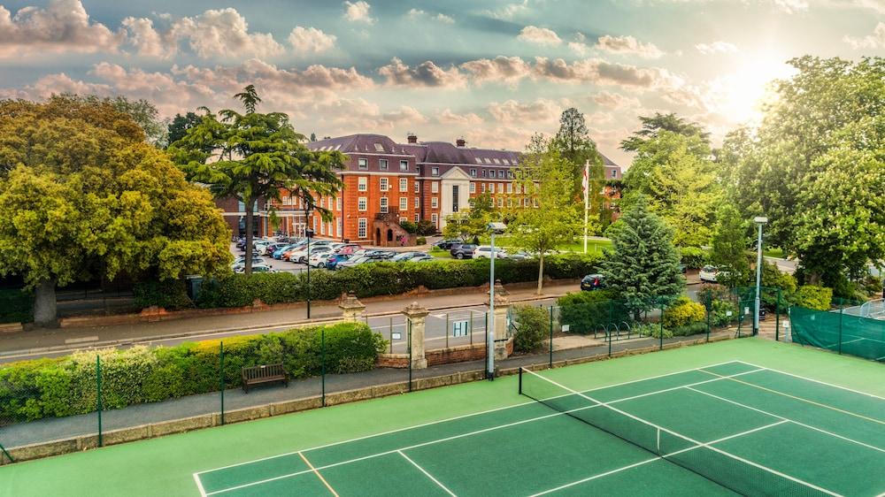 Lensbury 4* Teddington