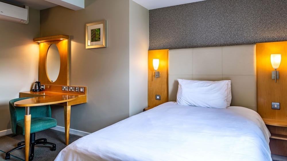 Lensbury Hotel Teddington