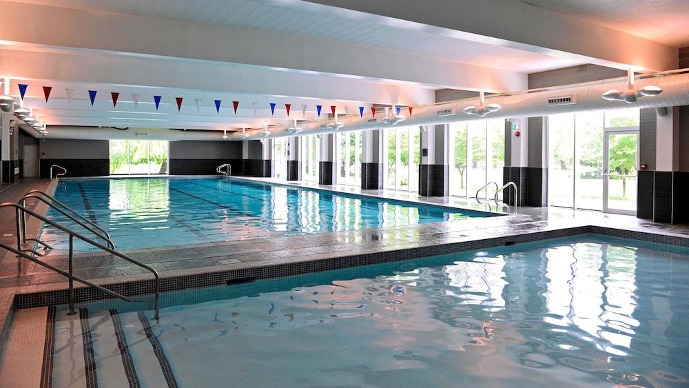 Lensbury 4* Teddington