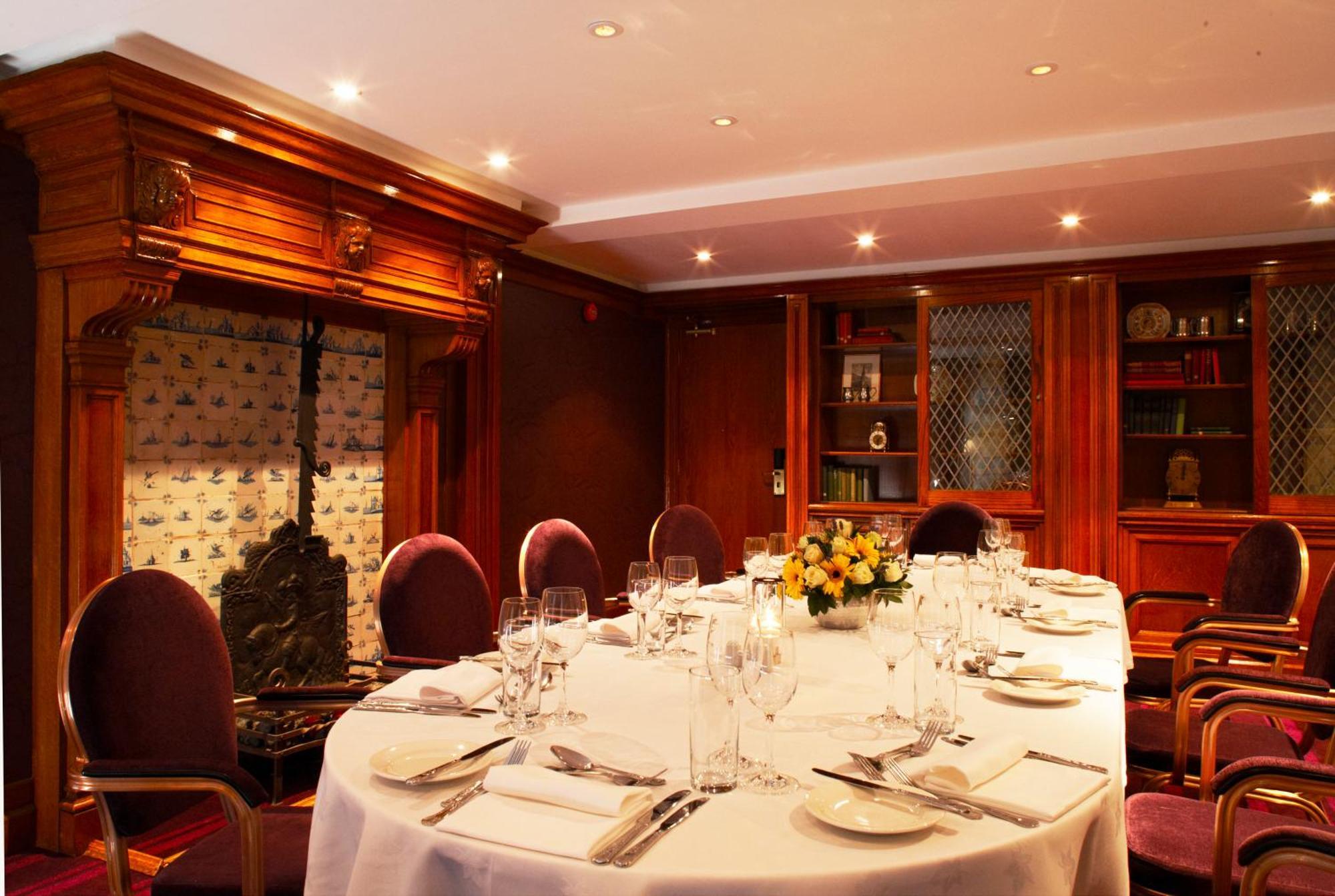Hotel Lensbury Teddington